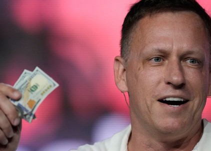 Investor Peter Thiel Earned Billions With Bitcoin & Co.